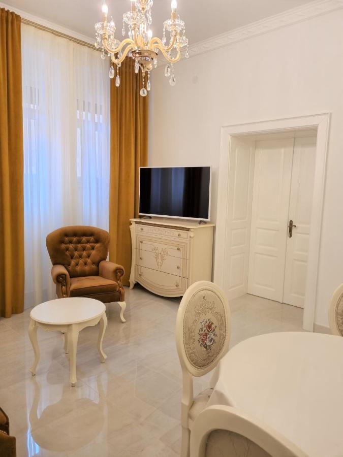 Apartment Elizabeth Пула Экстерьер фото